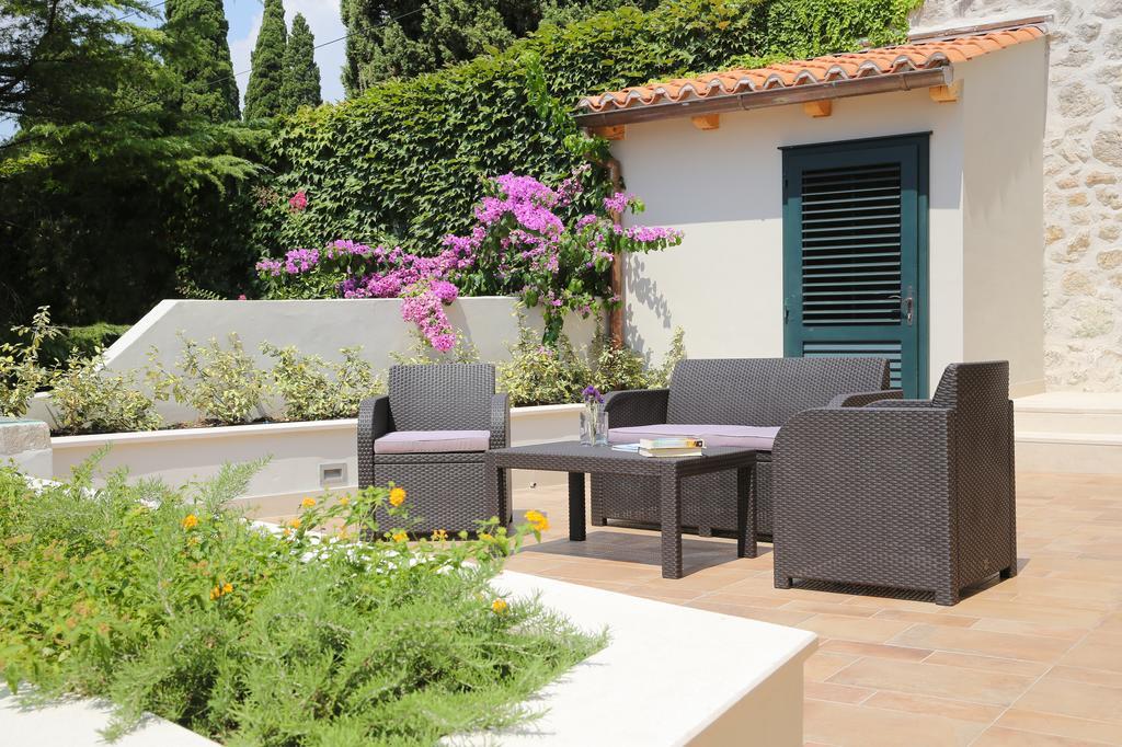 White & Co Villa And Apartments Dubrovnik Room photo